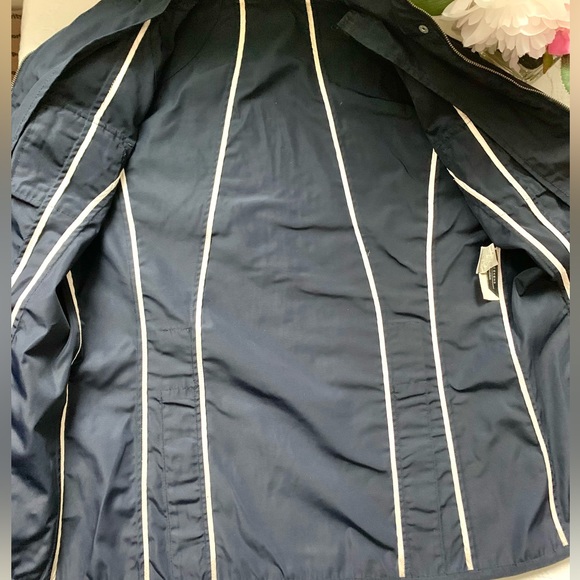 MaxMara Weekend Utility Rain Jacket - Picture 6 of 16